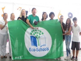 Escola Bosque recebe Bandeira Verde do Programa Eco-Escolas